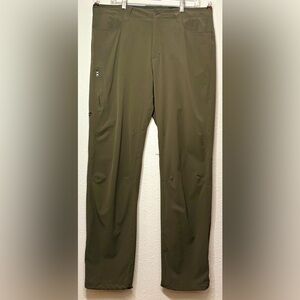 Outdoor Research Ferrosi Pants Men’s Sz 36x32 Dark Olive EUC (S18)